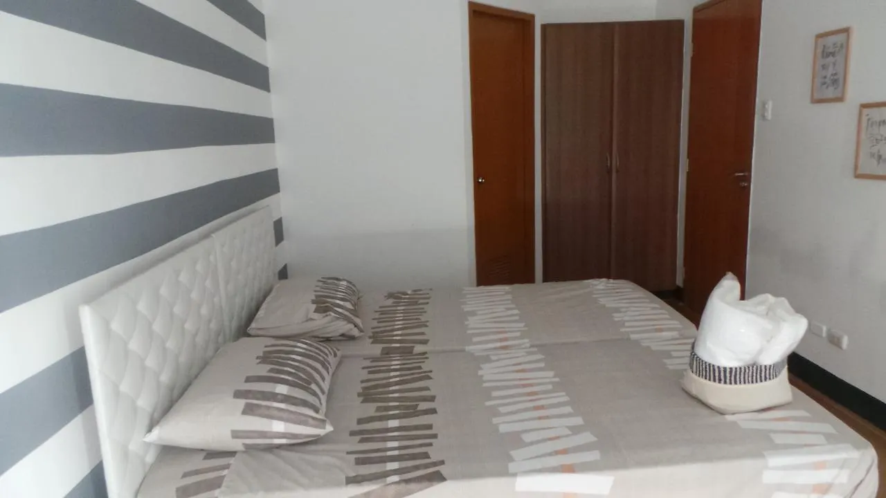 Montecito Newport City, 1 Bd Rm Front Naia T3 Manila Philippinen